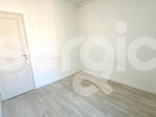 location t2 29 m² henin beaumont 62110