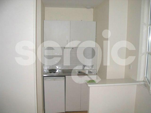 location t2 33 m² angers 49100