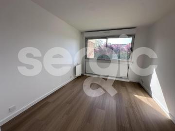location t2 31 m² loos 59120
