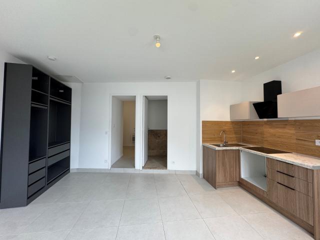 LOCATION T2 35M² Refait à neuf Vienne limite pont evêque