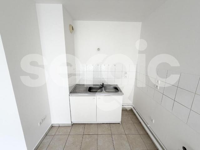 location t2 36 m² saint denis 93210