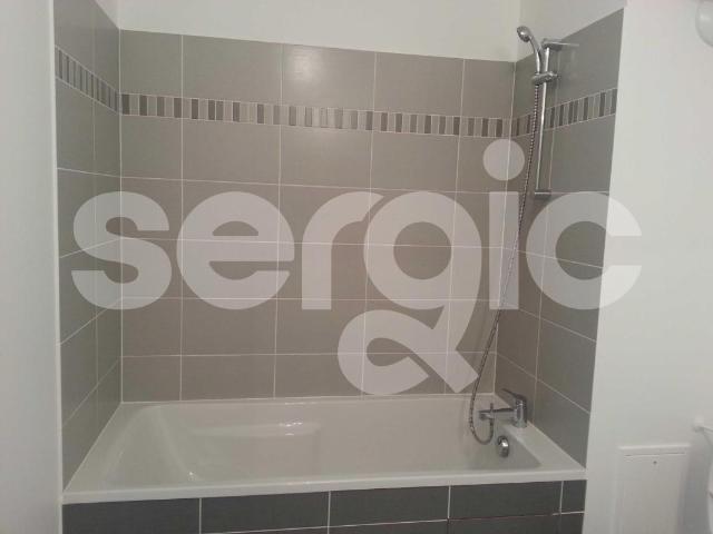 location t2 39 m² nanterre 92000