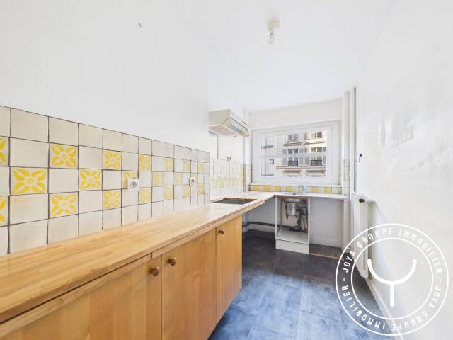 LOCATION T2 VIDE PARIS 9e