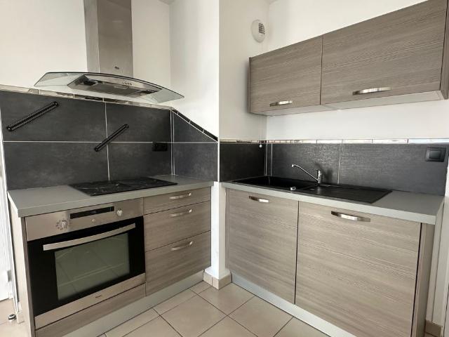 Location T2 Villefranche sur Saône avec garage