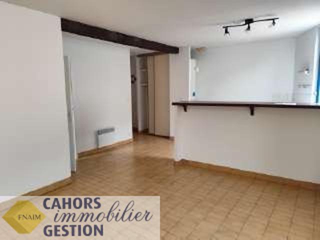 Location T2 CŒUR DE VILLE CAHORS | CAHORS IMMOBILIER GESTION