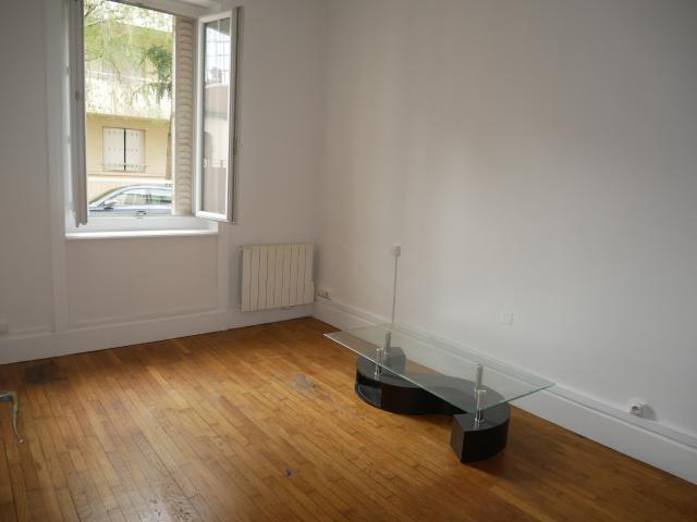 Location T2 LYON 8