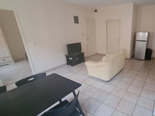 LOCATION T2 MEUBLE BERGERAC
