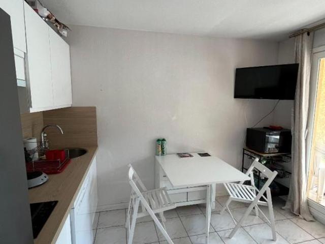 Location T2 meublé proche centre ville | Les 3 Agences