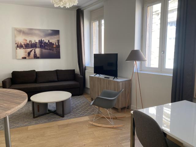 LOCATION T2 MEUBLE RUE LAUTMANN SECTEUR CAPITOLE