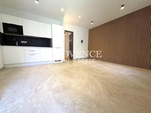 LOCATION T2 NON MEUBLEE 40M2