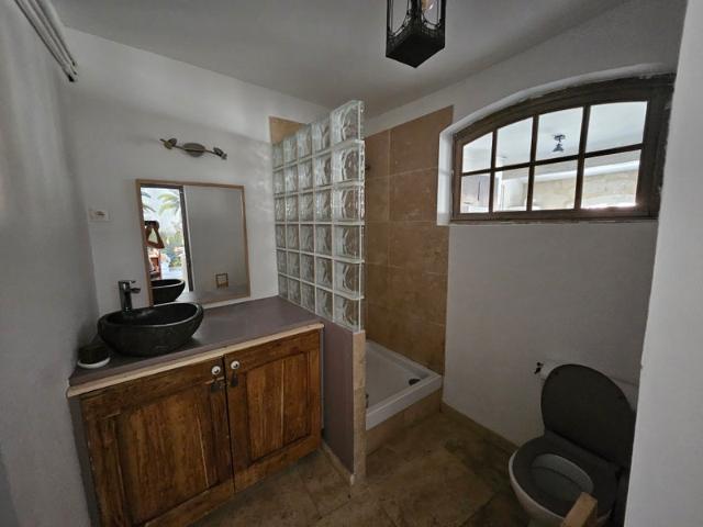 Location T3/4 90m² Avignon Intra muros idéal coloc