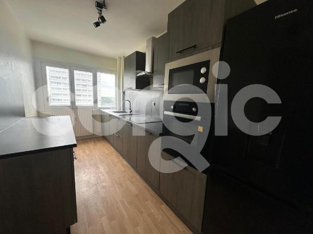 location t4 87 m² mons en baroeul 59370