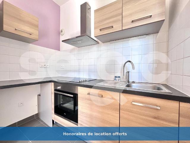 location t4 87 m² arras 62000