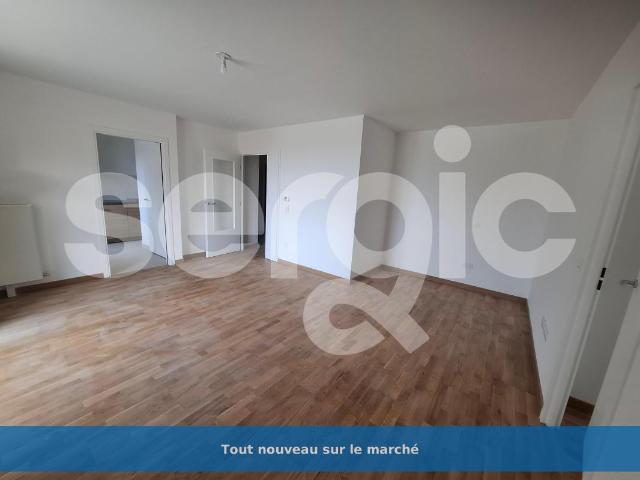 location t4 84 m² orly 94310