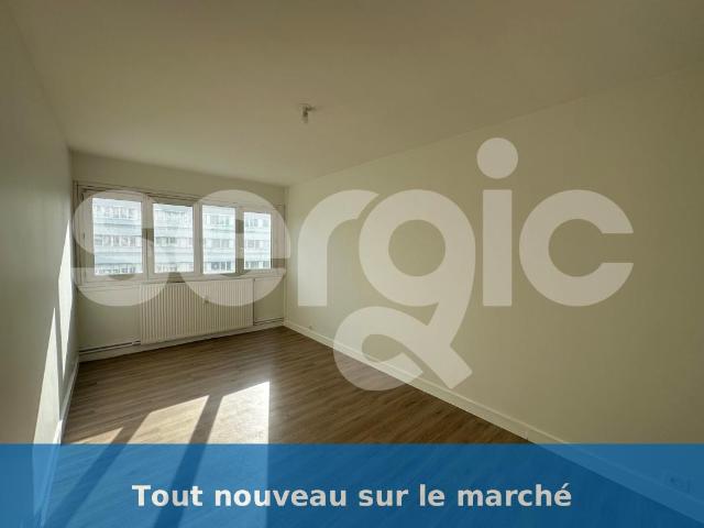 location t4 86 m² mons en baroeul 59370