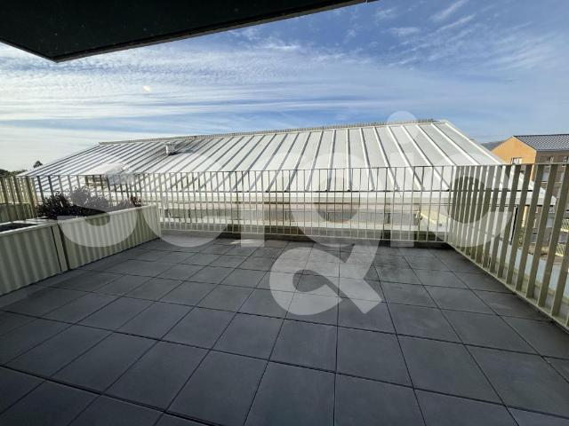 location t4 92 m² villeneuve d ascq 59491