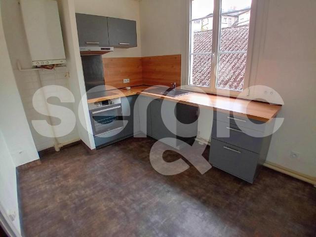 location t4 94 m² angers 49100