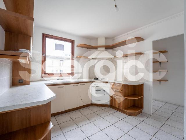 location t4 107 m² bordeaux 33200