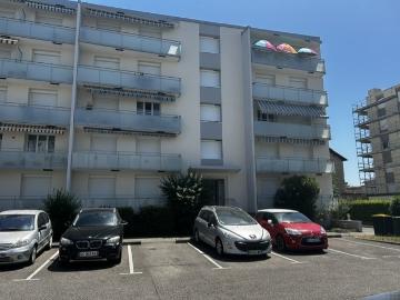 Location T4 de 76 m² Résidence Les Dauphins quartier du Bouquet | Agence Delas