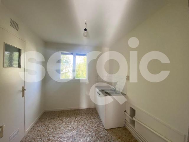 location t5 85 m² compiegne 60200