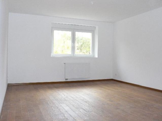 location t5 109 m² nancy 54000