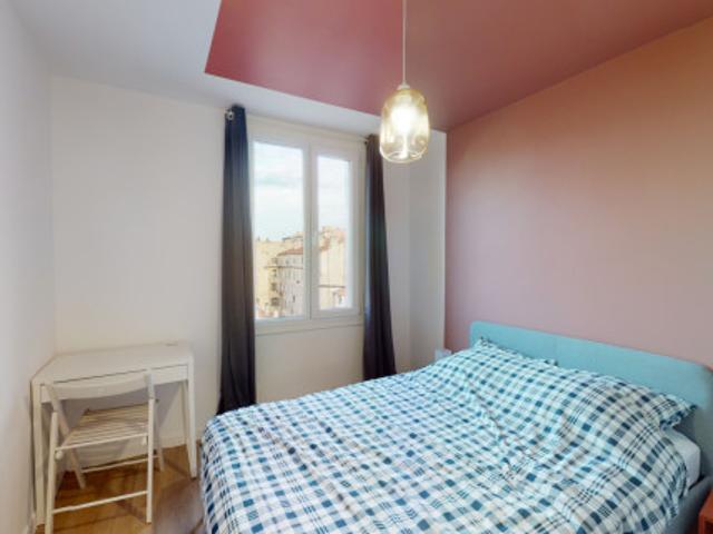 cOLLOCATION T5 meublé lumineux – Rue de Crimée – Marseille
