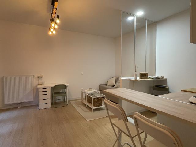 Location TRES BEAU STUDIO MEUBLE RESIDENCE NEUVE | Immo Amiens