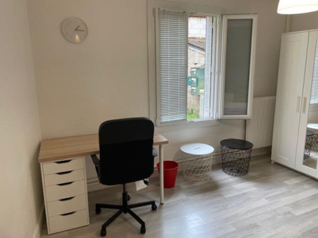 location Tres joli T1 proche BSB, Tram et Commerces