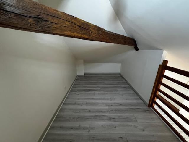 Location Triplex 2 pièces 32 m2 Epernay