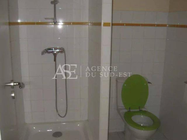 Location type 2 en centre ville Aix en Provence