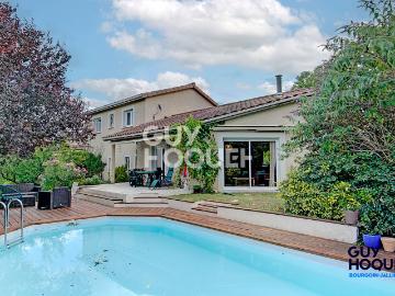 Location Vila Meublée 137 m² à L ISLE D ABEAU