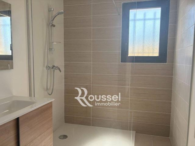 location villa 4 Pièce s