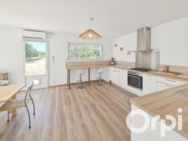 Location Villa 4 pièces 72 m2 Issirac