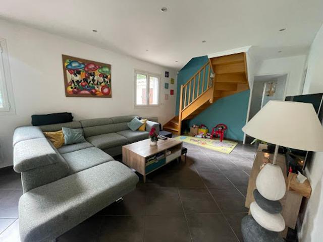 Location Villa 4 pièces 77 m2 Aubagne