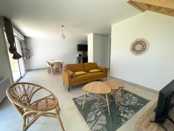 Location Villa 4 pièces 89.92 m2 Uzès