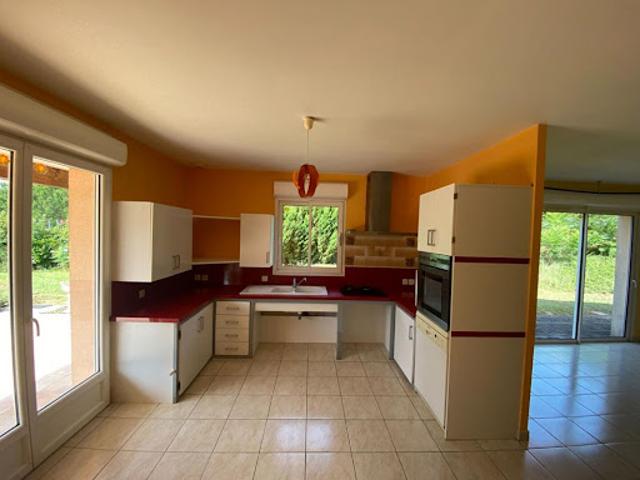 Location Villa 4 pièces 111 m2 Laplume