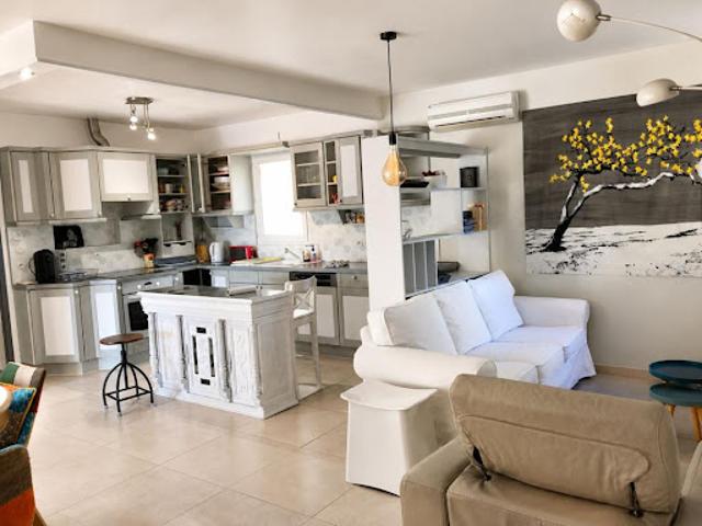 Location Villa 4 pièces 123 m2 Montfrin