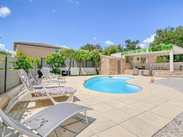 Location Villa 4 pièces 130 m2 Tourves