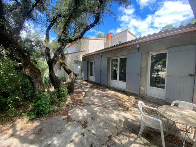 Location Villa 4 pièces 154 m2 Nimes