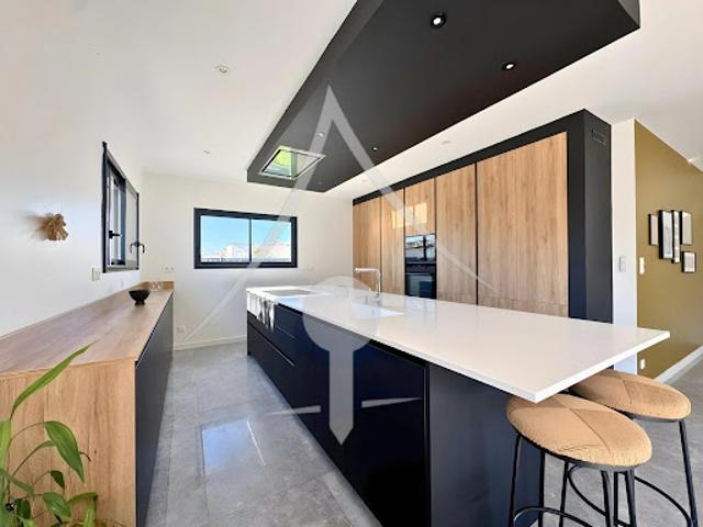 Location Villa 5 pièces 141 m2 Lavernose Lacasse