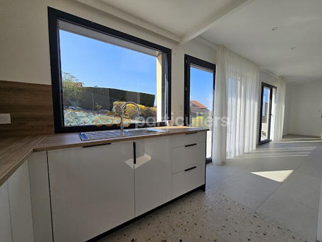 Location Villa 5 pièces 143 m2 Saint Cergues
