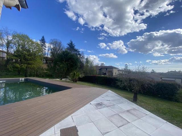 Location Villa 5 pièces 160 m2 Châtillon Saint Jean