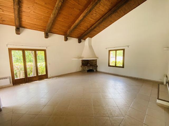 Location Villa 5 pièces 192 m2 Tourrettes sur Loup