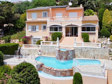 louer Villa à Alpes - Jardin, Terrasse