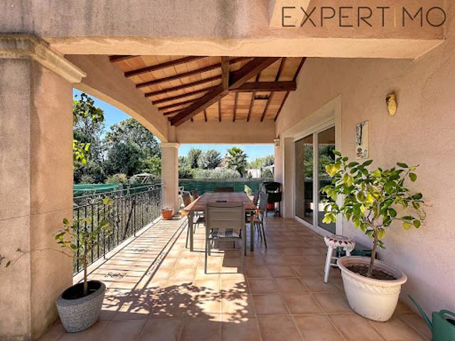 Location Villa 6 pièces 131 m2 Le Val