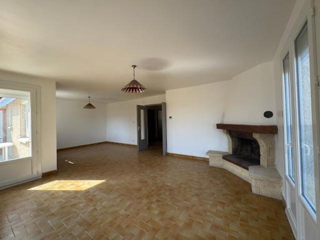 Location Villa 6 pièces 150.23 m2 Les Mages
