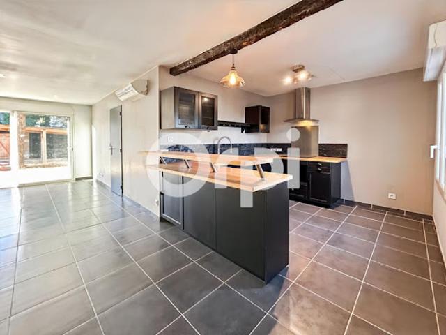 Location Villa 6 pièces 164 m2 Cournonsec