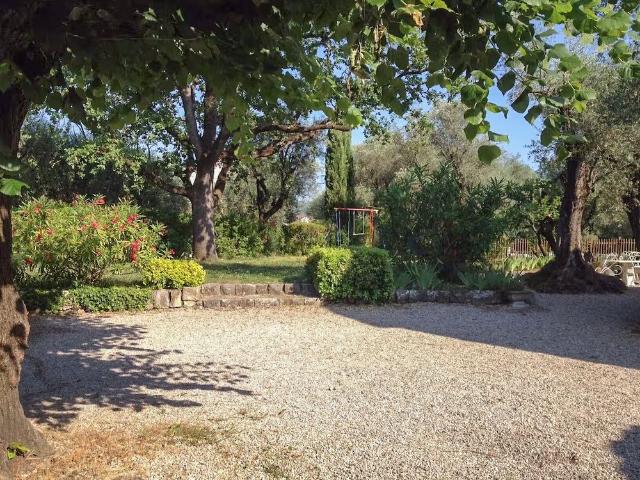 Location villa 6 pièces, 193.00m², Grasse