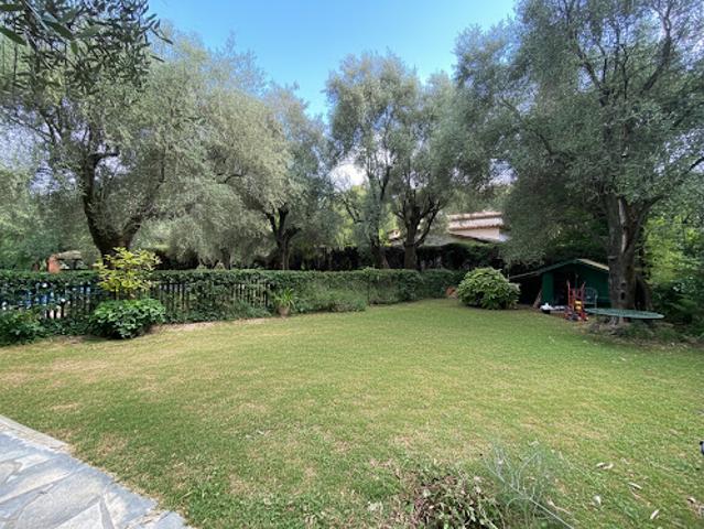 Location Villa 6 pièces 193 m2 Grasse