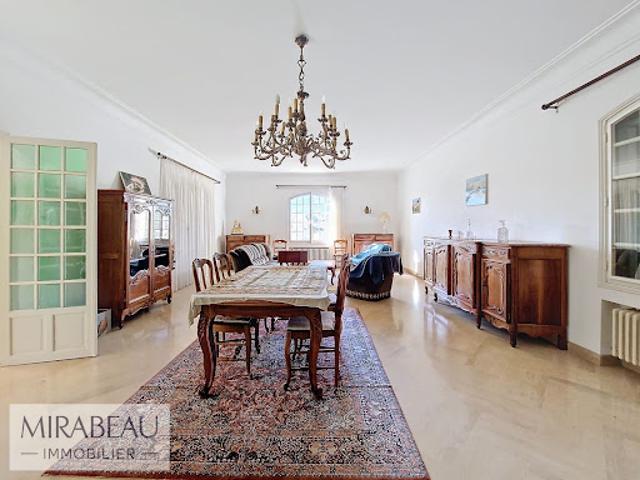 Location Villa 6 pièces 203 m2 Mirabeau